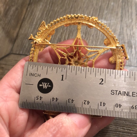 Vintage Goldtone Ferris Wheel Pin with Cars & Trains - Picture 12 of 16